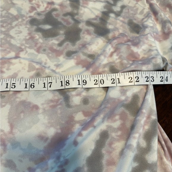 Badgley Mischka Women’s Tie Dye Pink Gray Soft Long Sleeve Pajama Top Sz XL - Picture 8 of 8